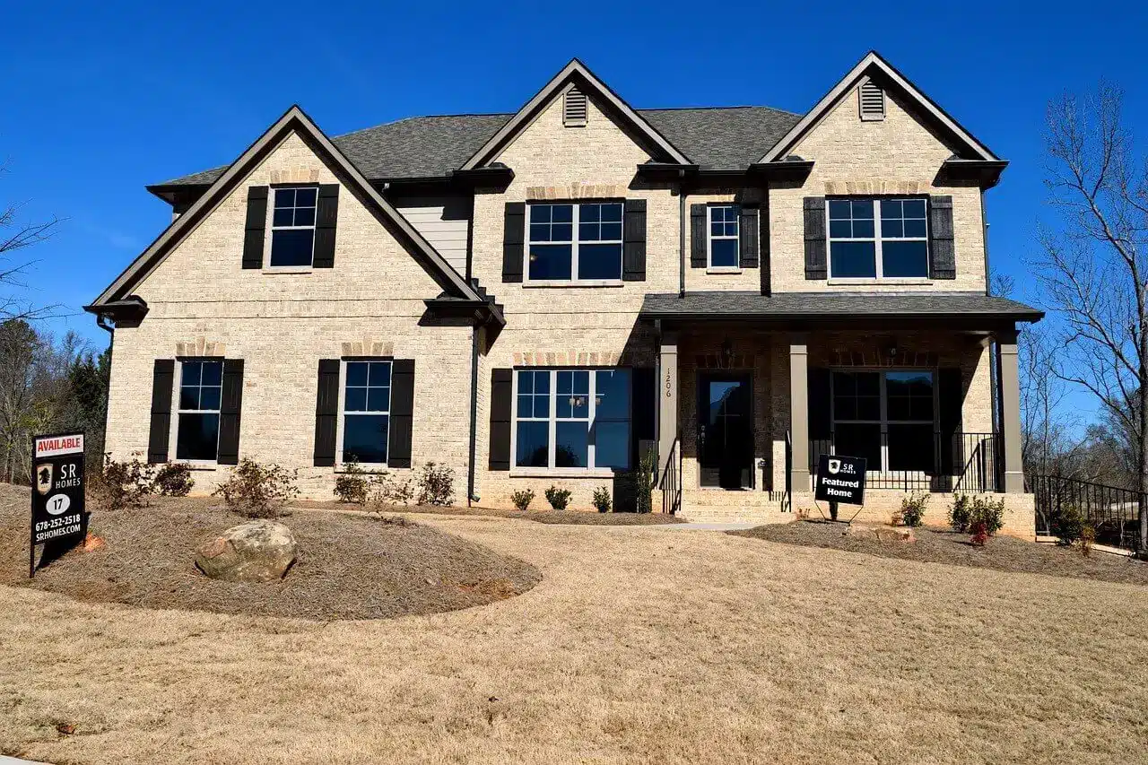 Garage Door Specialist Near Colorado